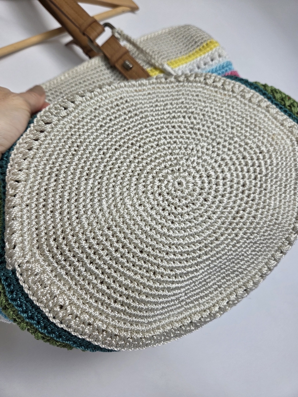 The Sak Rainbow Stripe Crochet Shoulder Bag Multicolor Tote Purse Zipper Close - Picture 4 of 13